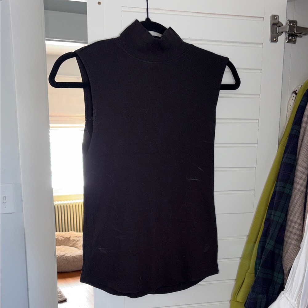 Elie Tahari Black Sleeveless Top